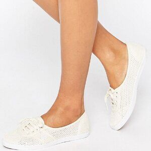 Fred Perry Aubrey Beige Mesh Plimsoll Trainer Shoes